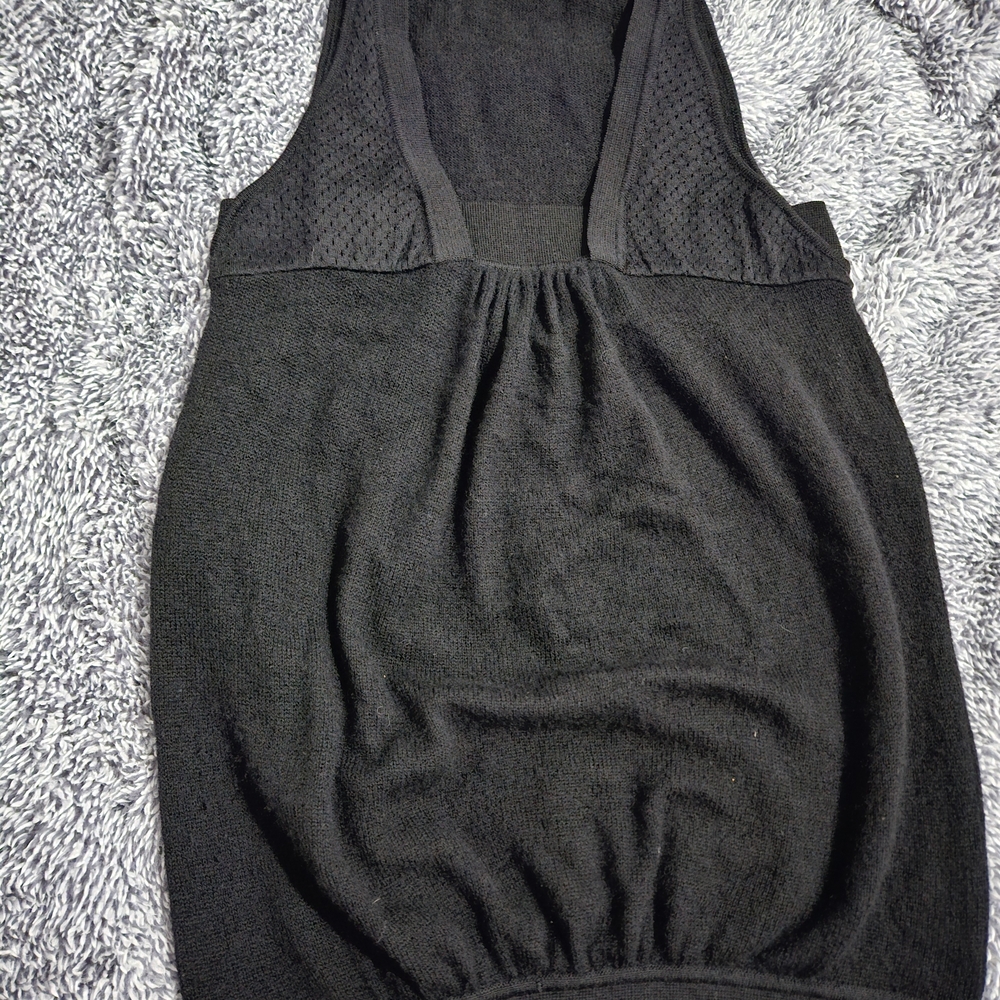 Black Sleeveless Cashmere Women's Top